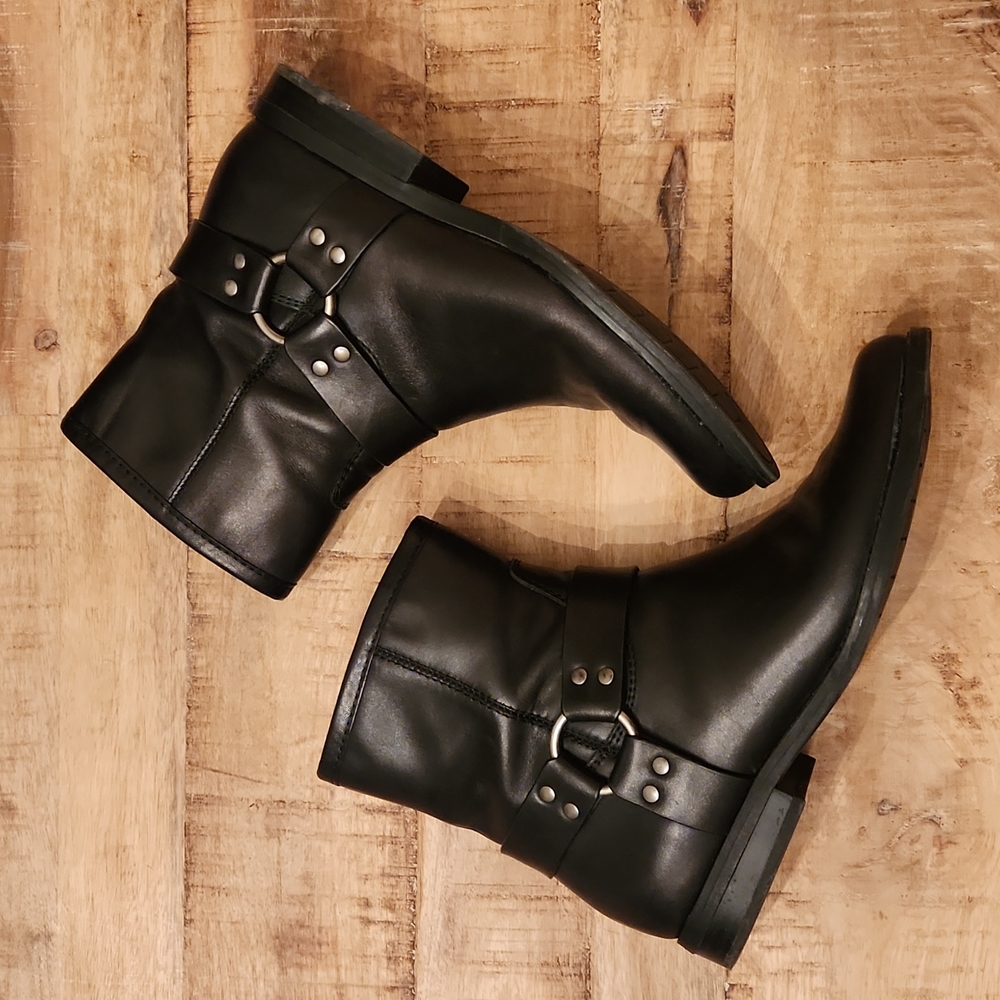 Black Leather Harness Boot